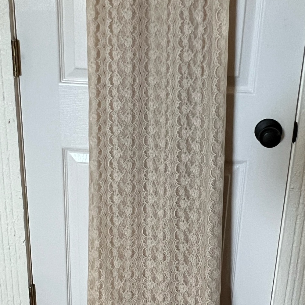 Vintage Lace Curtain (1) panel Tan color 110”Wx86”L - Picture 6 of 6